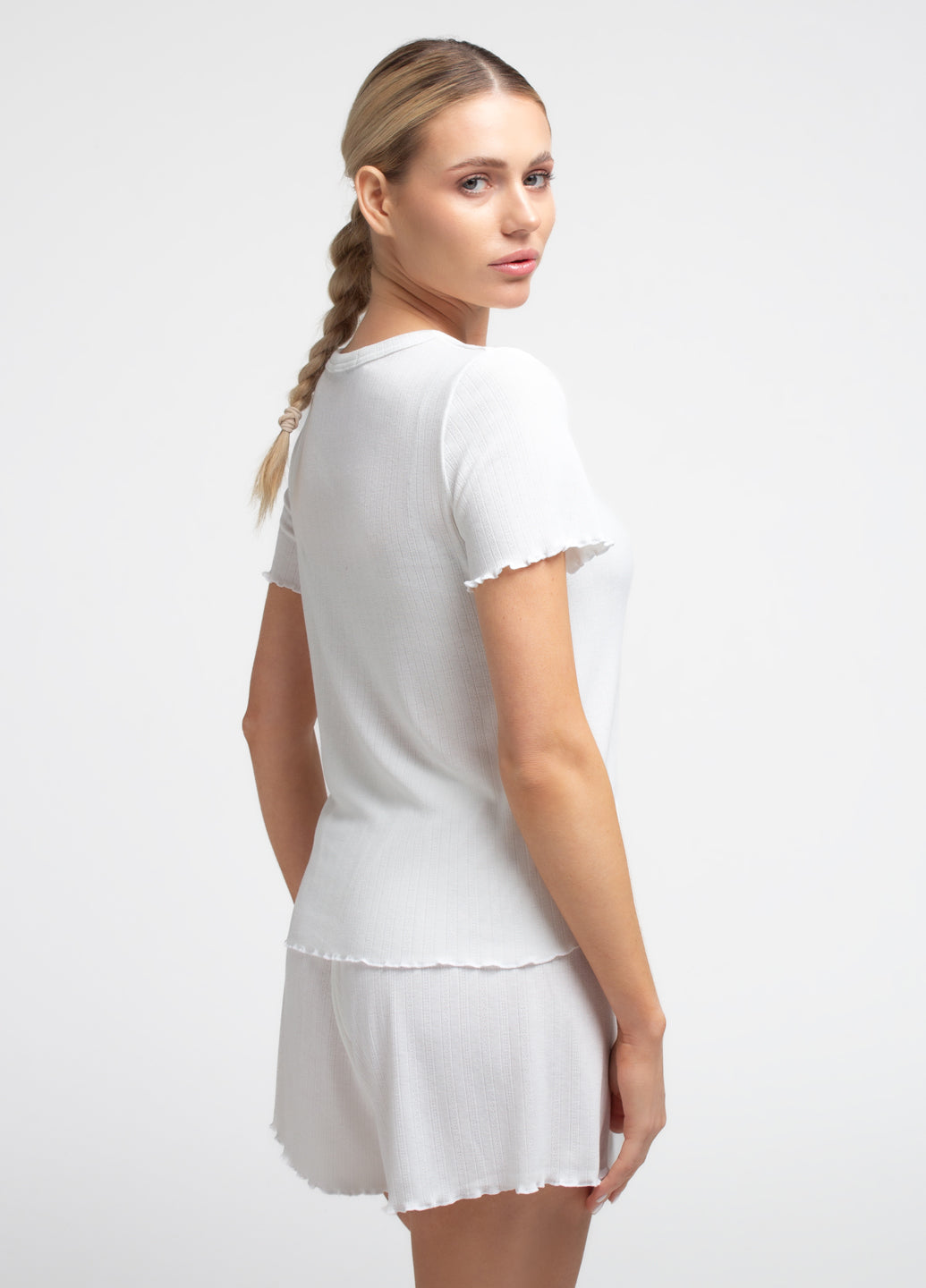 Kurzer Pyjama aus Ajourstrick MALLOW 6131/310 (milk)