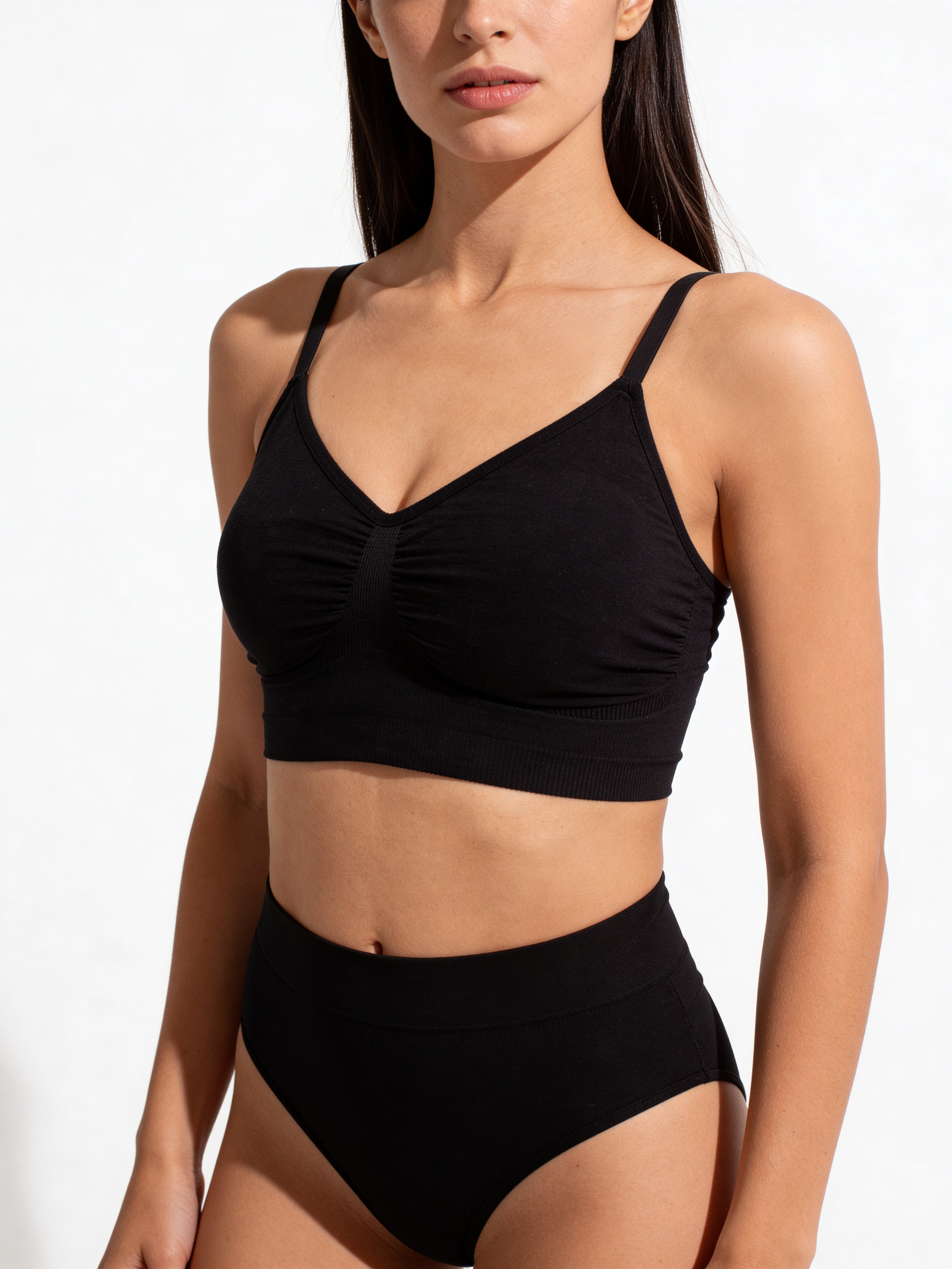 Nahtloses Top mit leicht formender Wirkung BRA SHAPEWEAR (black)
