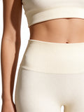 Gerippte Leggings mit Fusssteg LEGGINGS RIB STRIPE (milk)