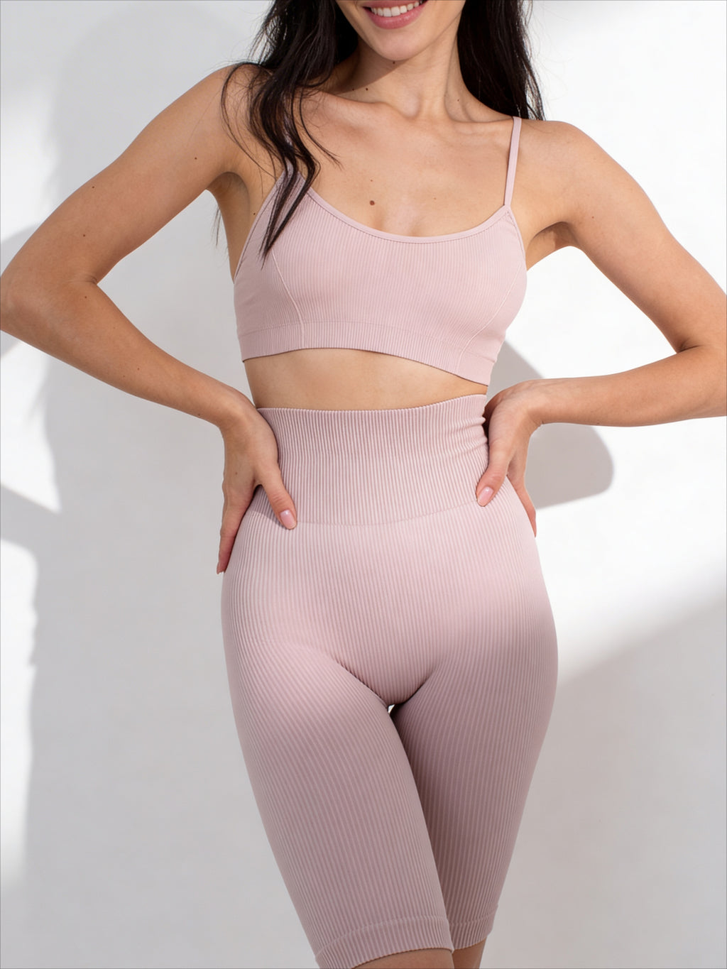 Nahtlose Damen-Ripp-Radlerhosen mit Push-up-Effekt TRACKS RIB SHAPE (burnished lilac)