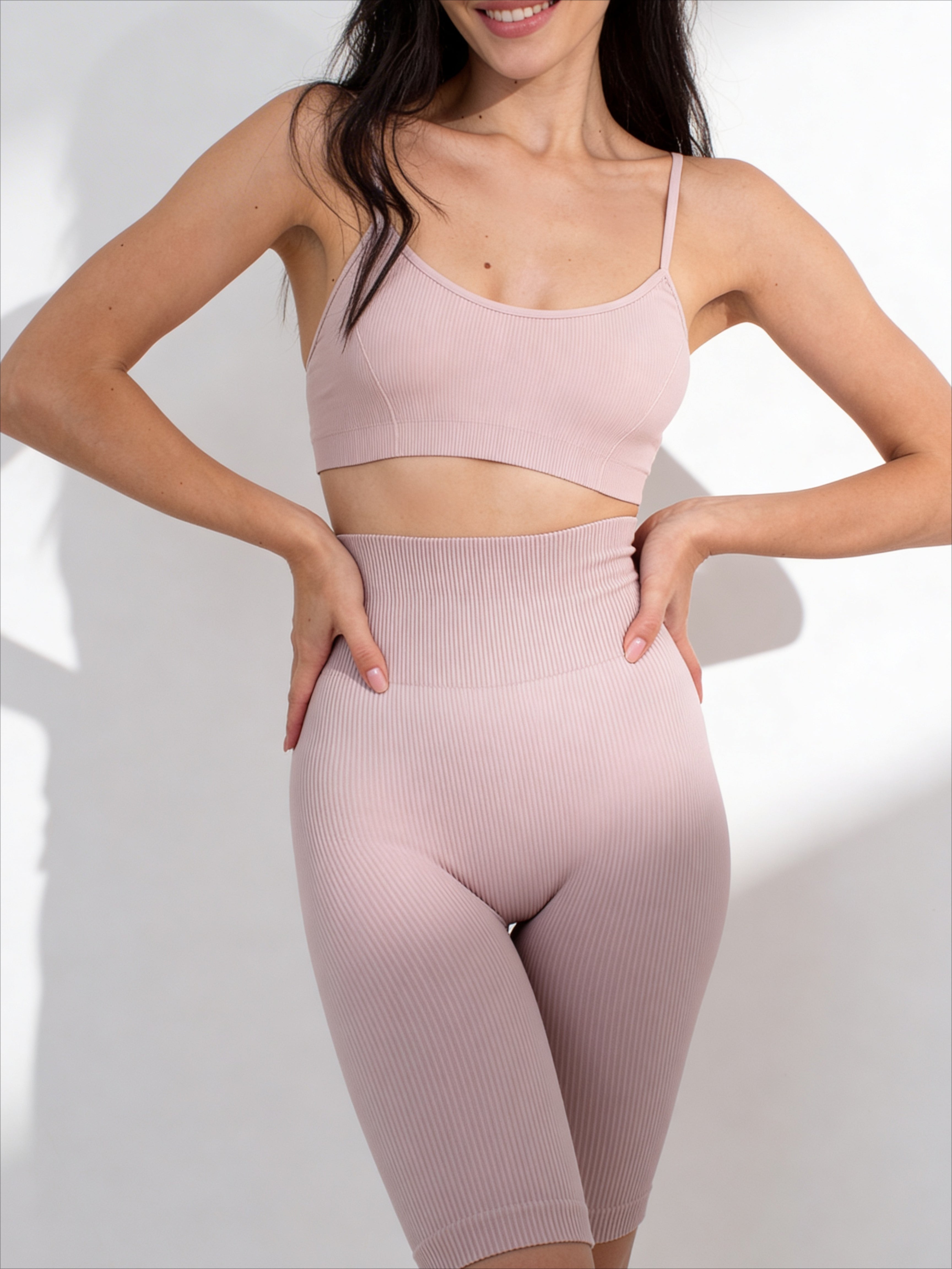 Nahtlose Damen-Ripp-Radlerhosen mit Push-up-Effekt TRACKS RIB SHAPE (burnished lilac)