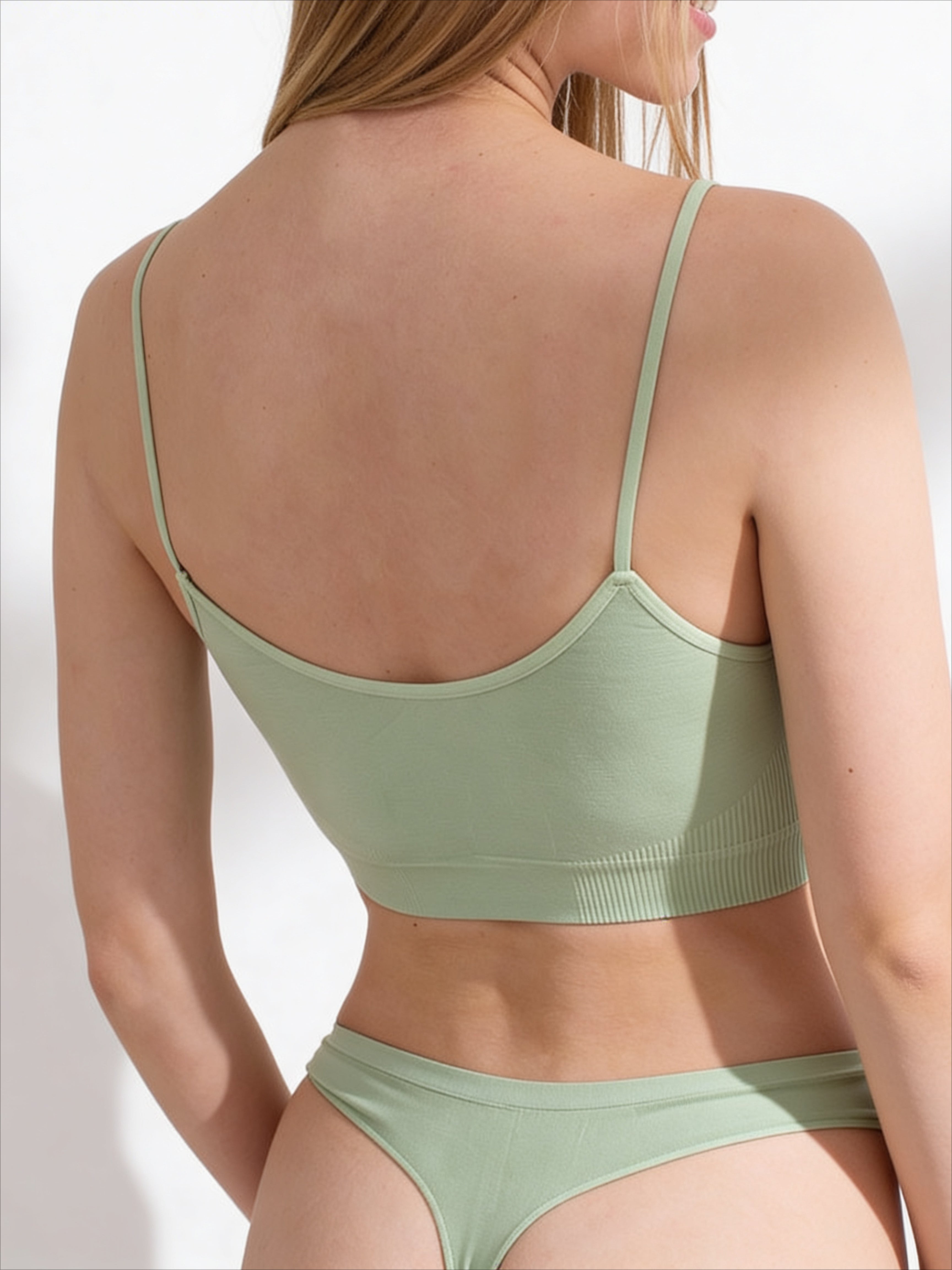 Nahtloses Trägertop CAMI TOP (kohlrabi)