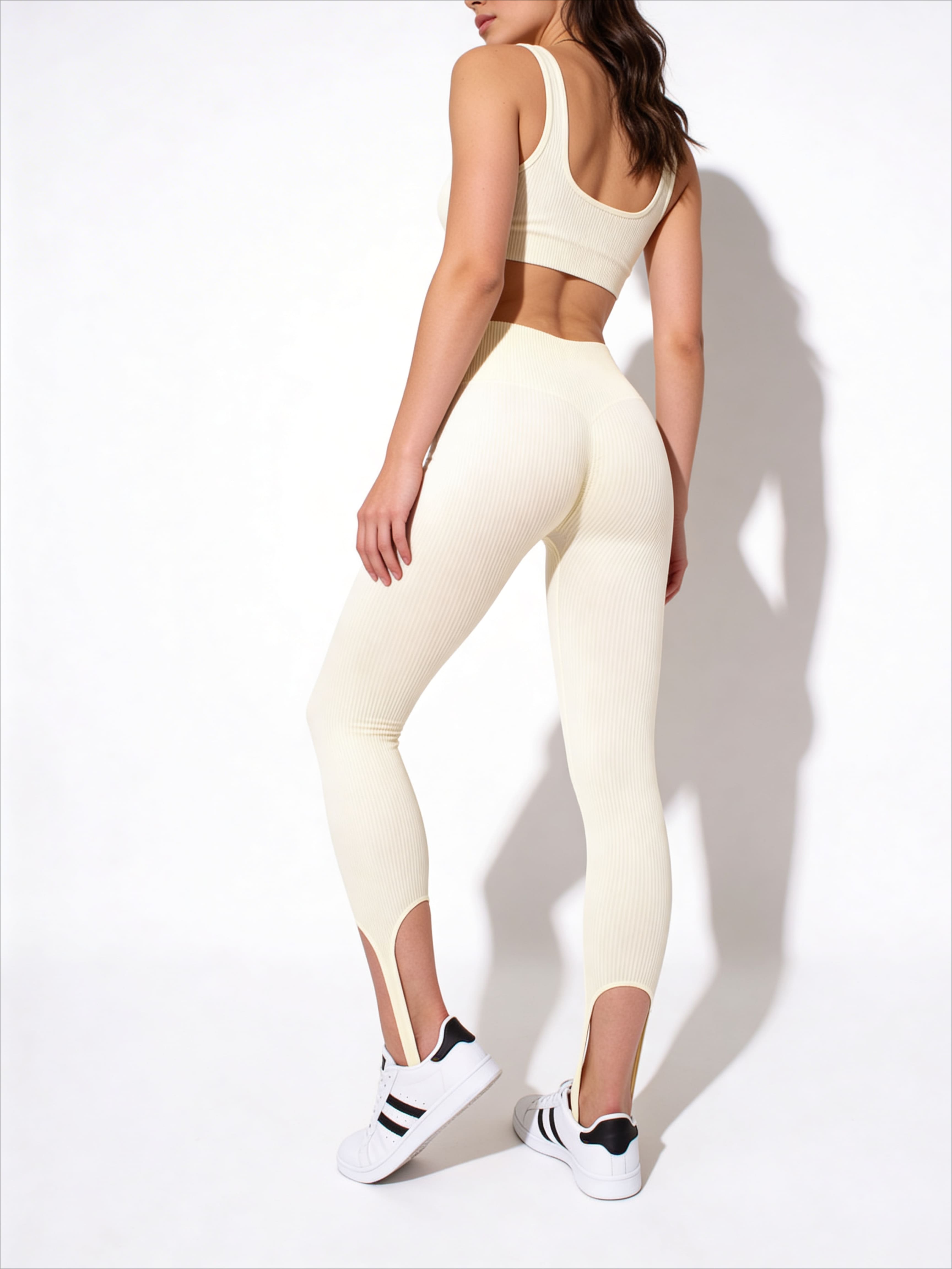 Gerippte Leggings mit Fusssteg LEGGINGS RIB STRIPE (milk)