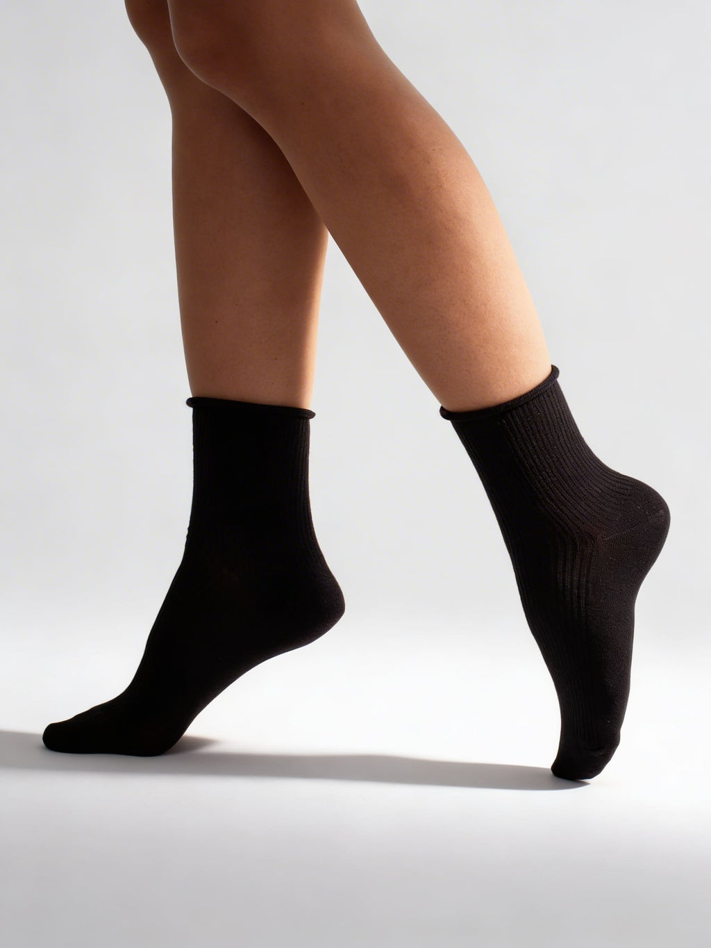 Gerippte Damensocken WS3 FASHION 060 (black)