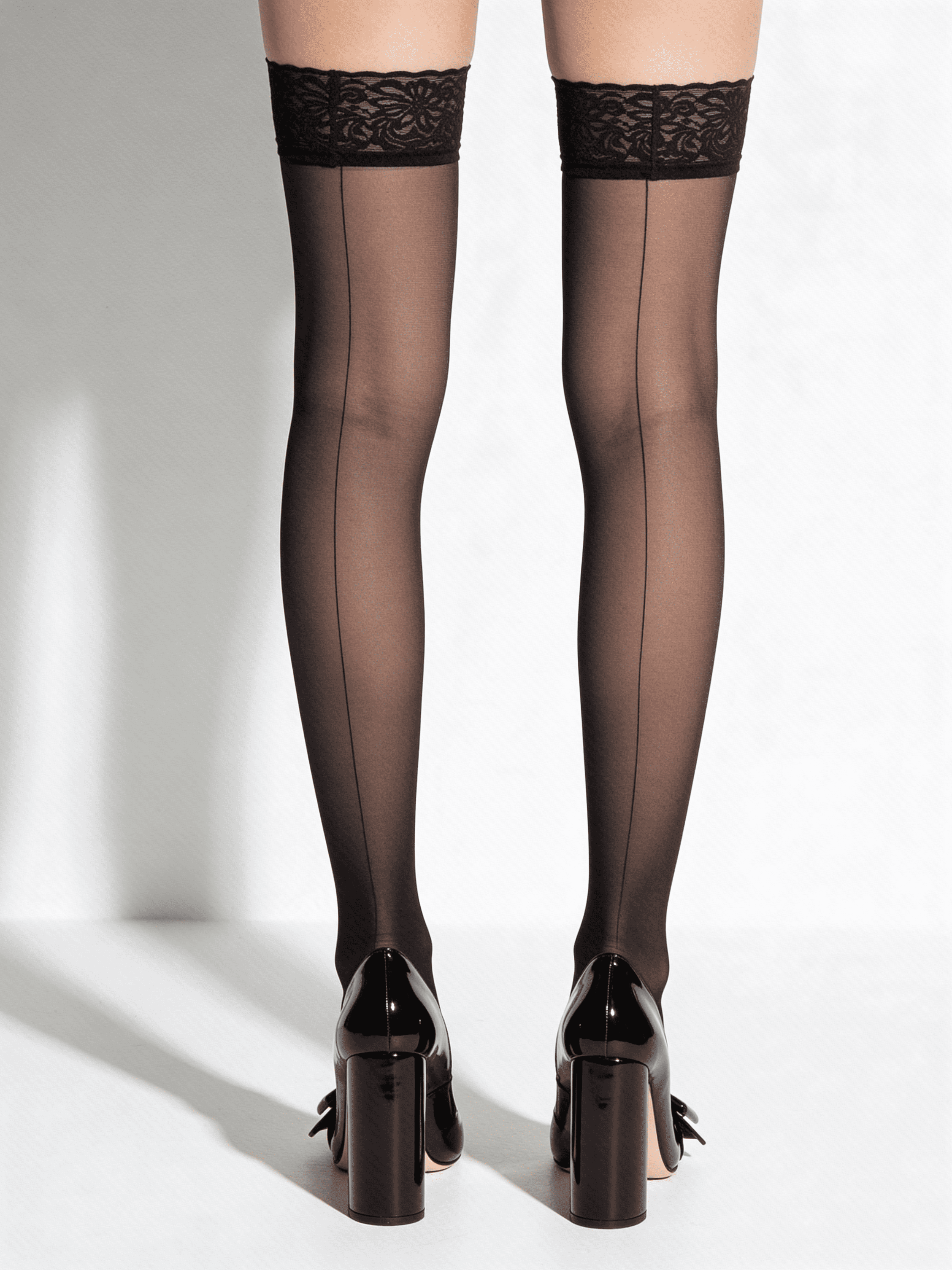 Strumpfe mit Ziernaht CHIC 20 calze (nero)