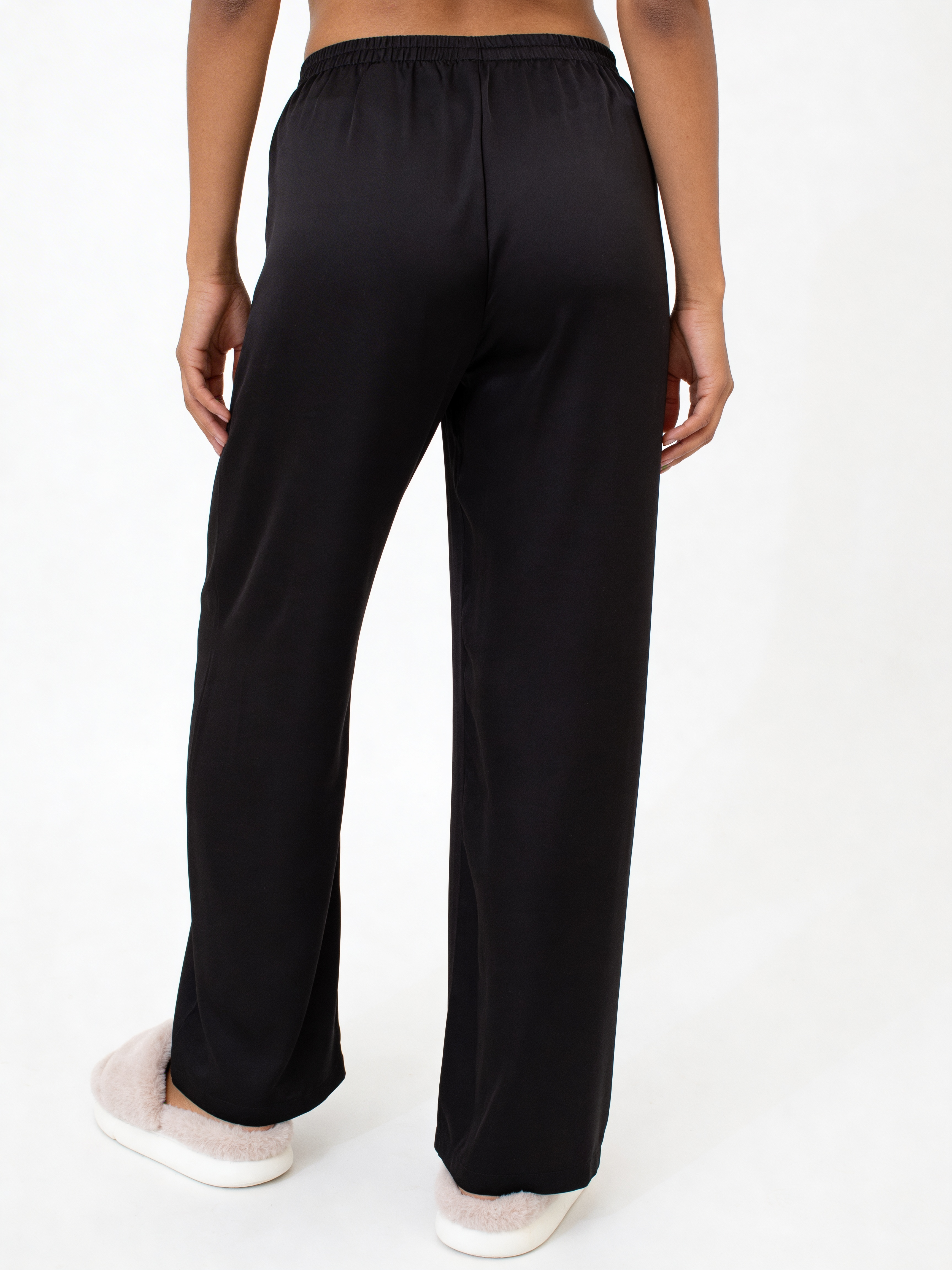 Pyjama mit langer Hose BLOSSOM VEIL 5604/050 (peony sketch white/black)