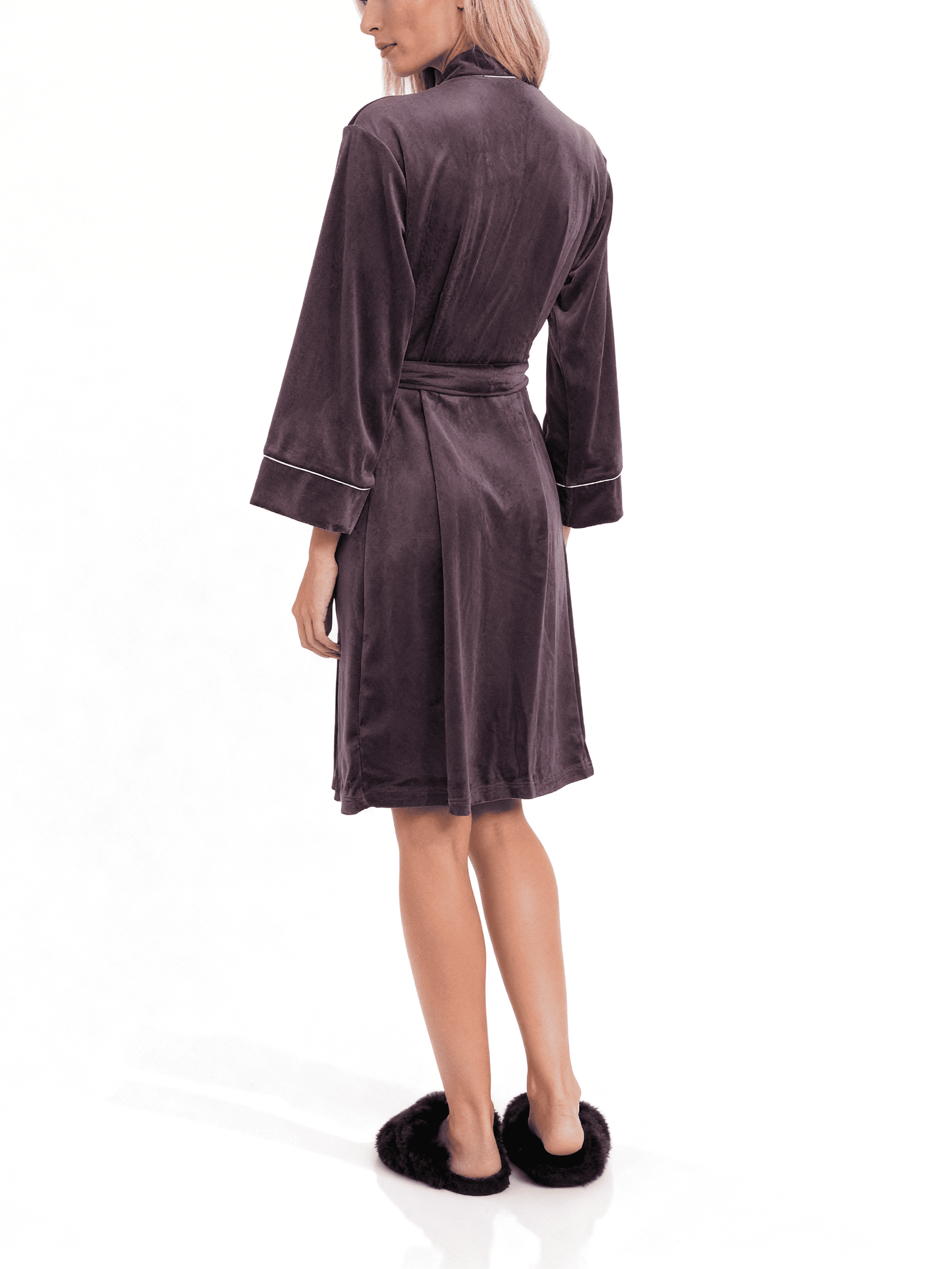 Velourbademantel mit Gürtel SOFT WINTER 7320/080 (dark lavender)