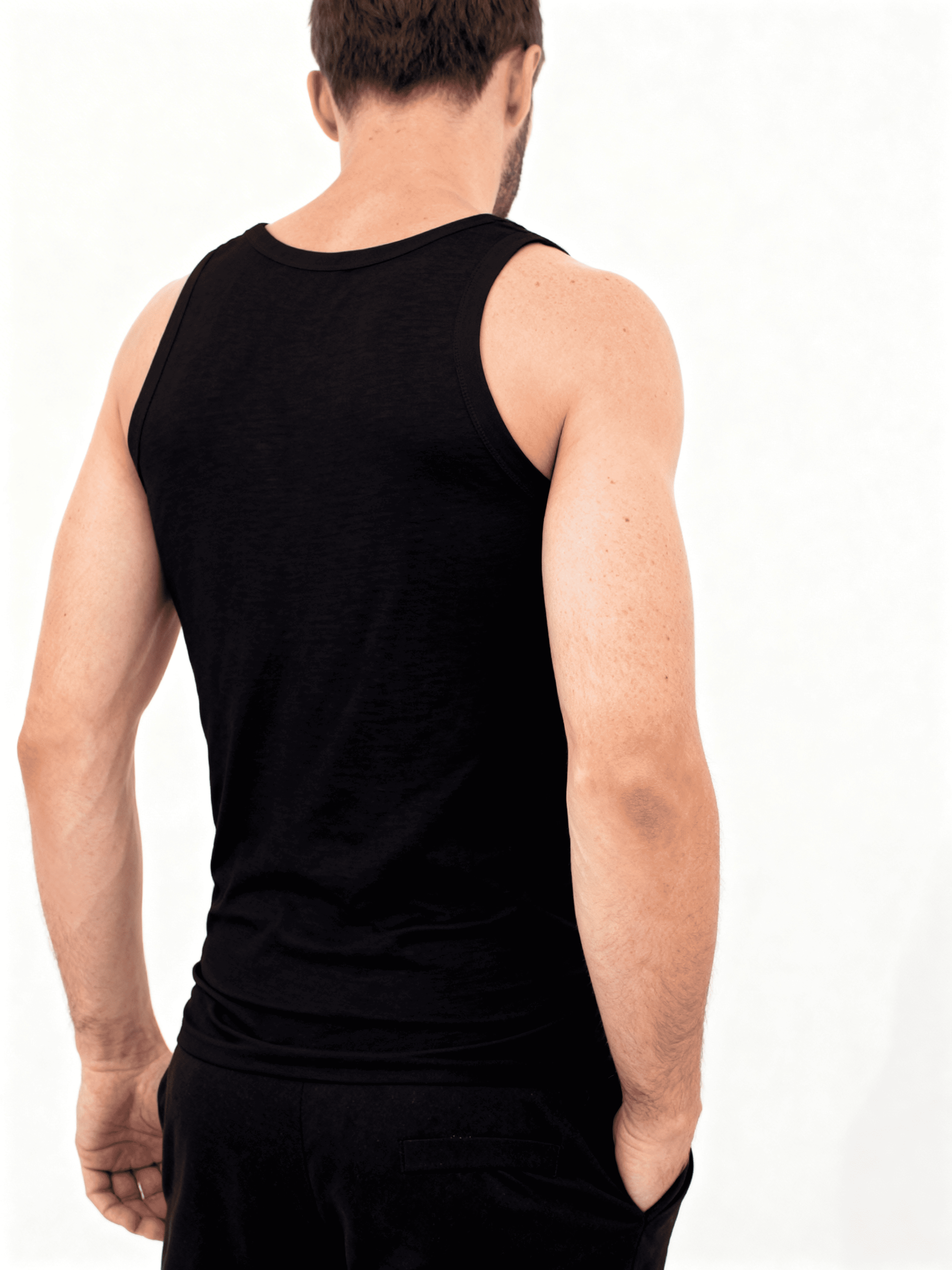 Unterhemd MAIKA ChOLOVIChA 30801/60 (black)