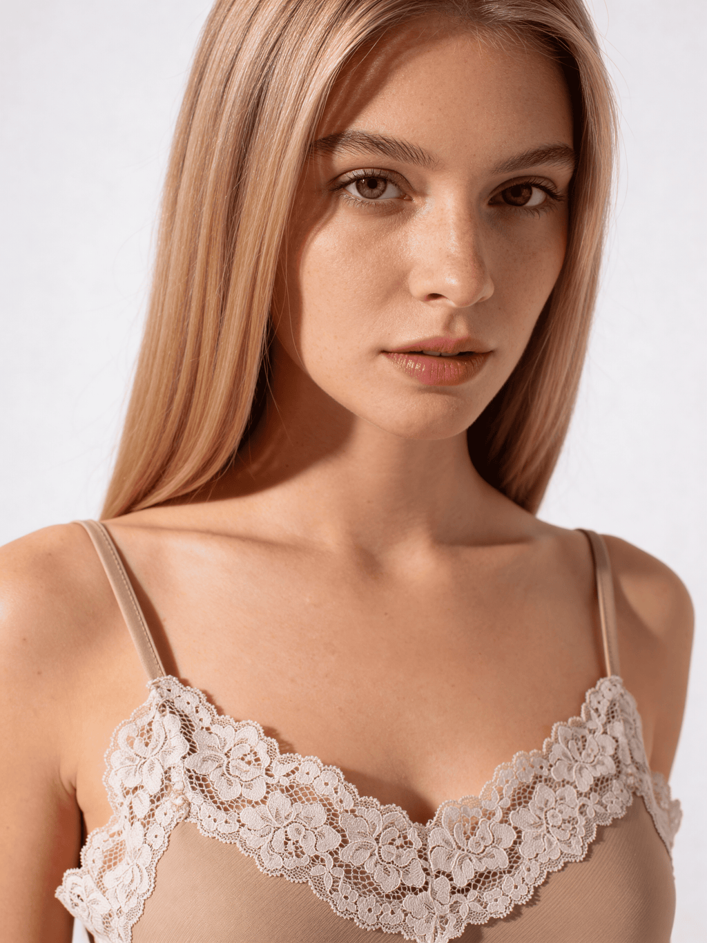 Pyjama aus Crinkle-Kunstseide CREME FOLD 6025/051 (creamy beige)