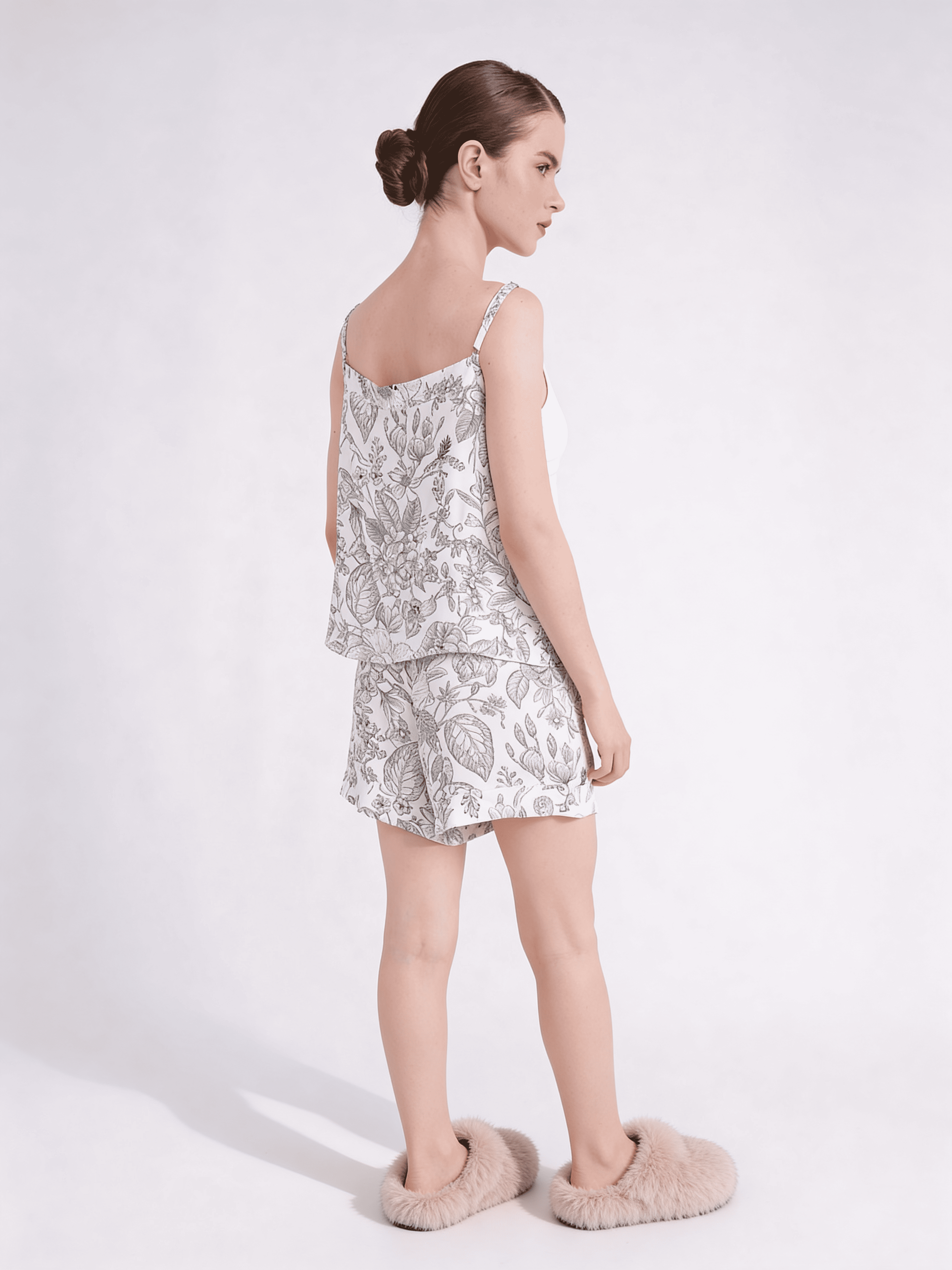 Pyjama mit Blumenmuster FLOSSED IN FLOWERS 6041/040 (white/black floral print)