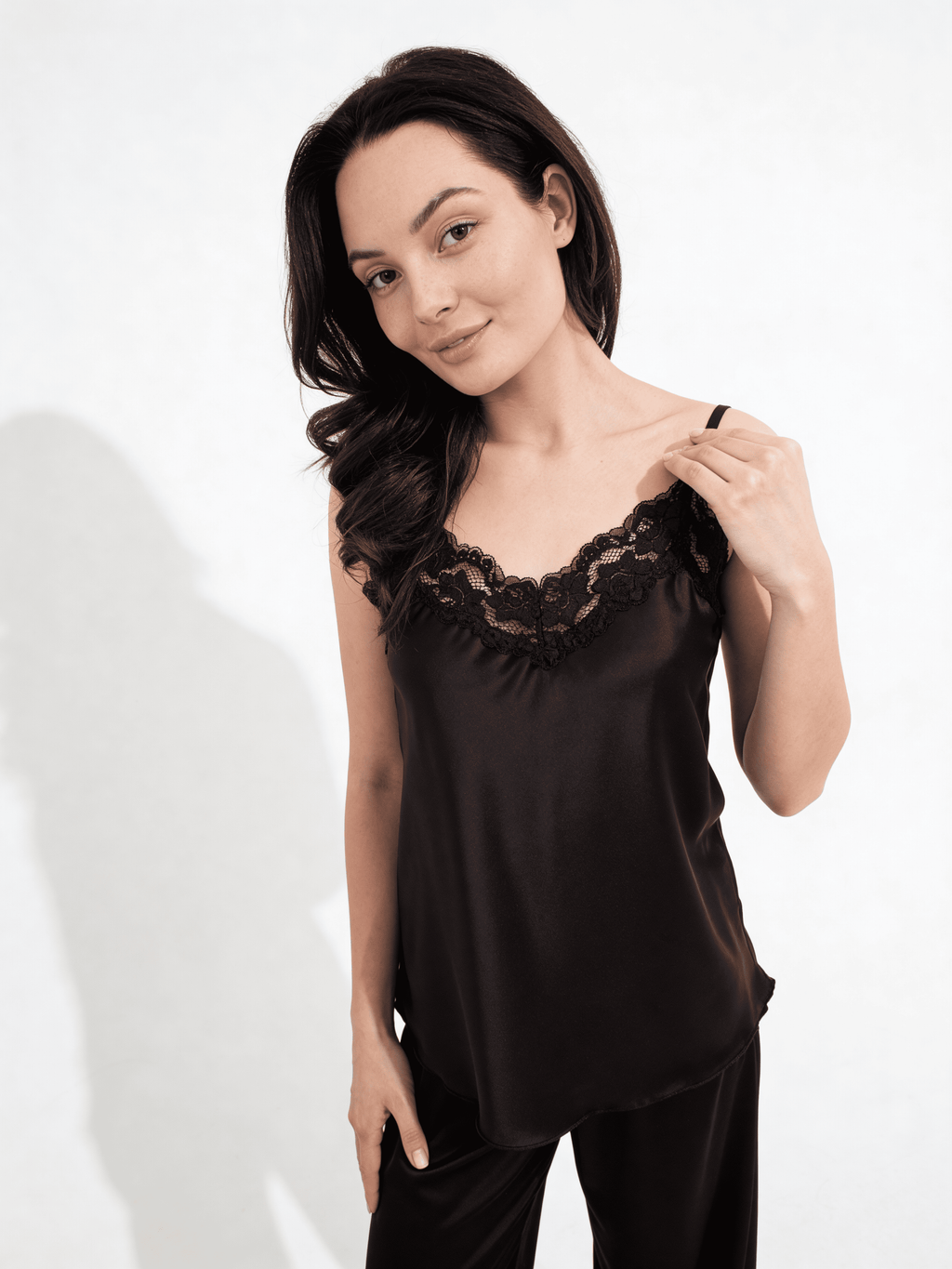 Seidepyjama mit Spitze HELENA 5009/051 (black)