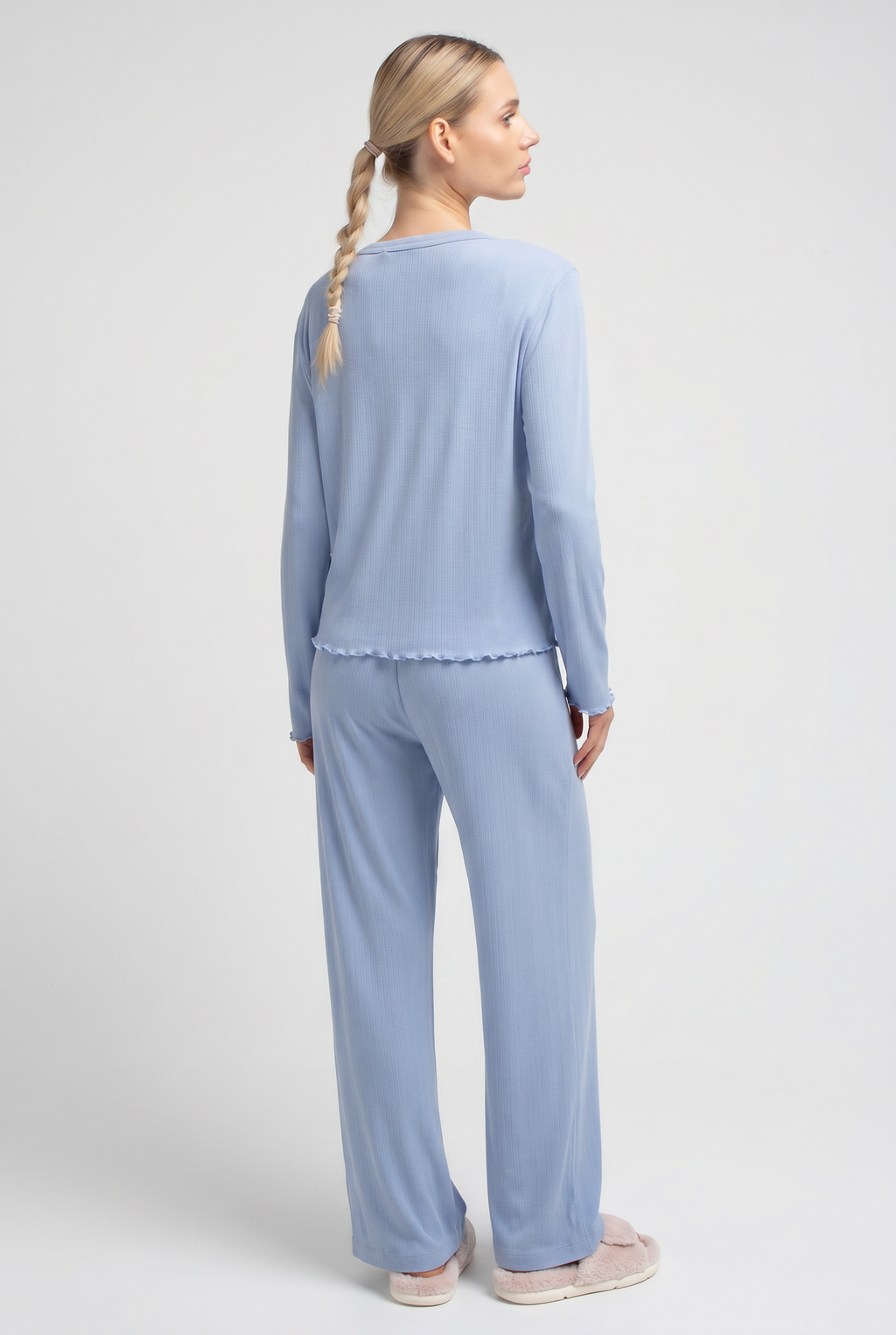 Pyjama aus Ajourstrick MALLOW 5346/310 (cornflower blue)