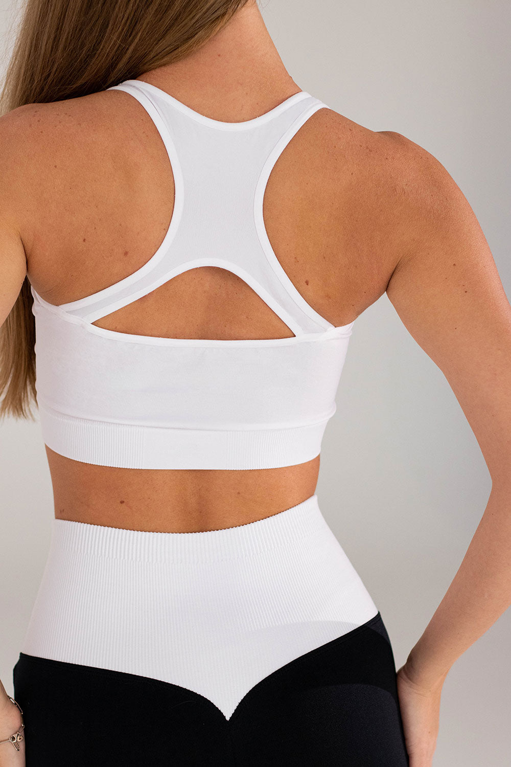 Top mit Ausschnitt FLEX TOP ENERGY (white)